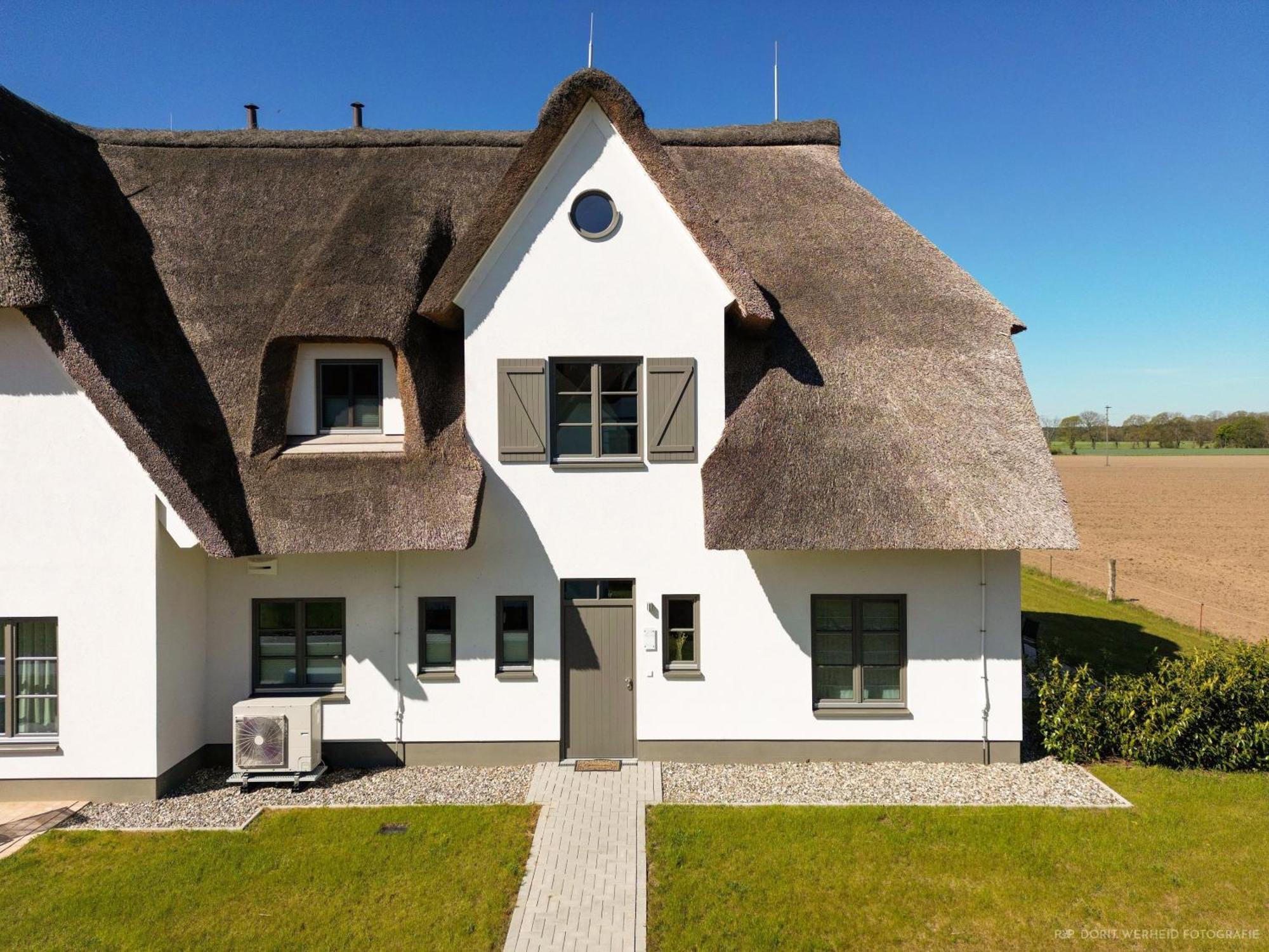 Вилла Inseldomizil Stolpe - Urlaub Unter Reet Auf Usedom Stolpe auf Usedom Экстерьер фото