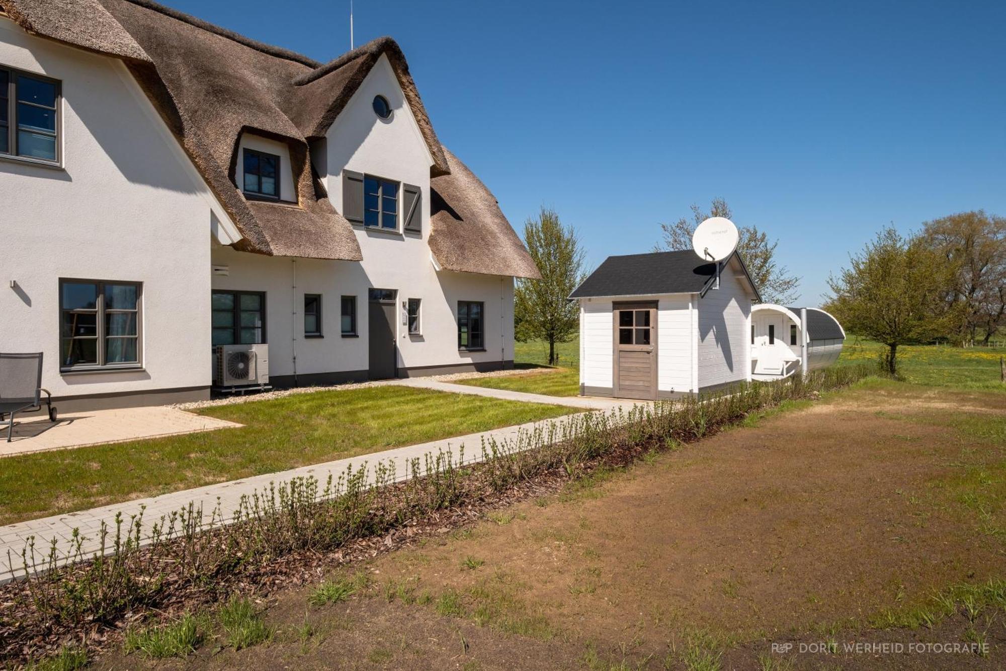 Вилла Inseldomizil Stolpe - Urlaub Unter Reet Auf Usedom Stolpe auf Usedom Экстерьер фото